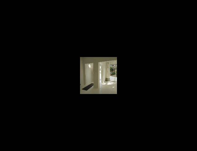 1 bed property to rent in VREDEHOEK